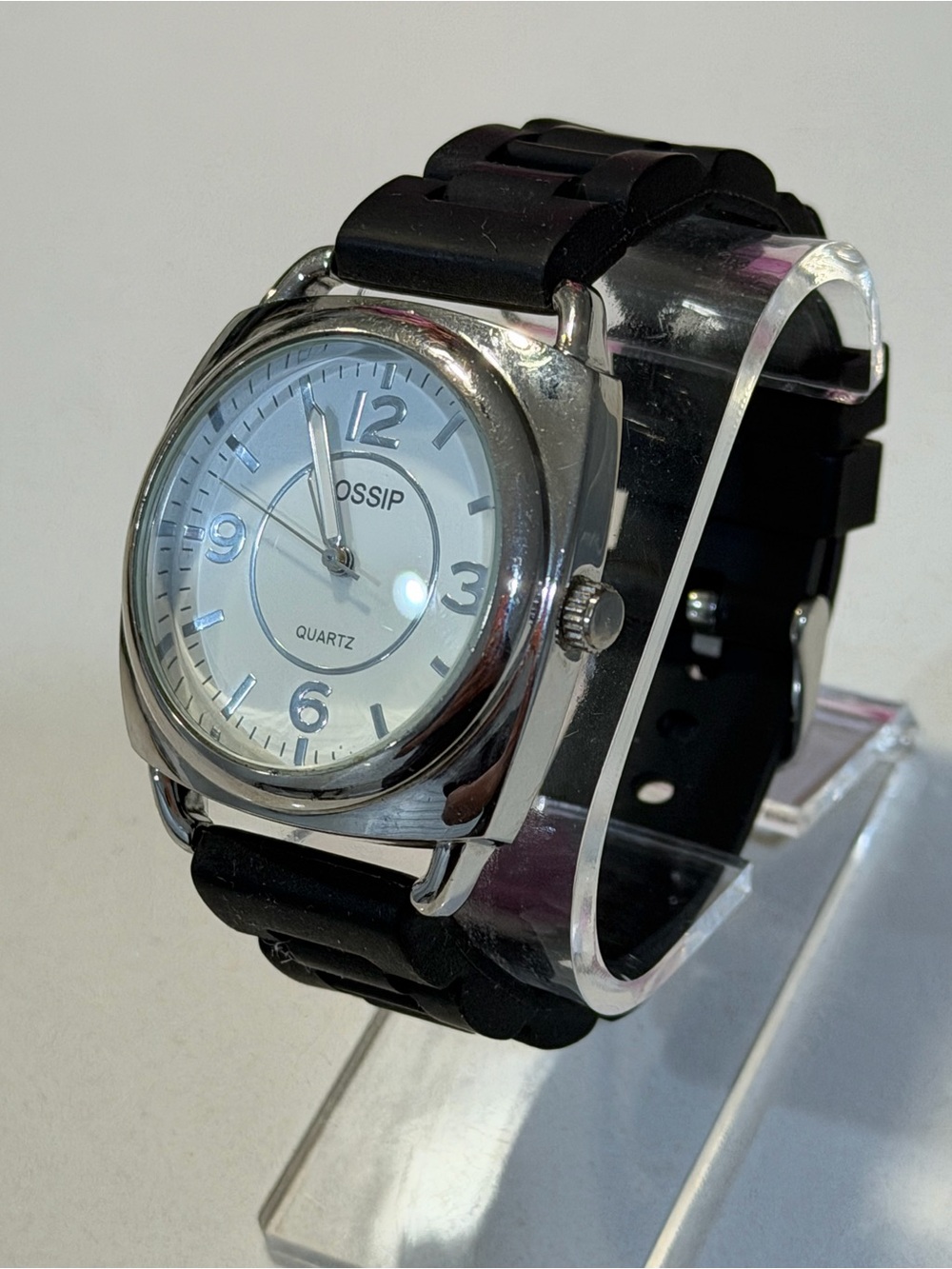 Gossip Quartz Watch 41mm White Dial Black Silicone Strap